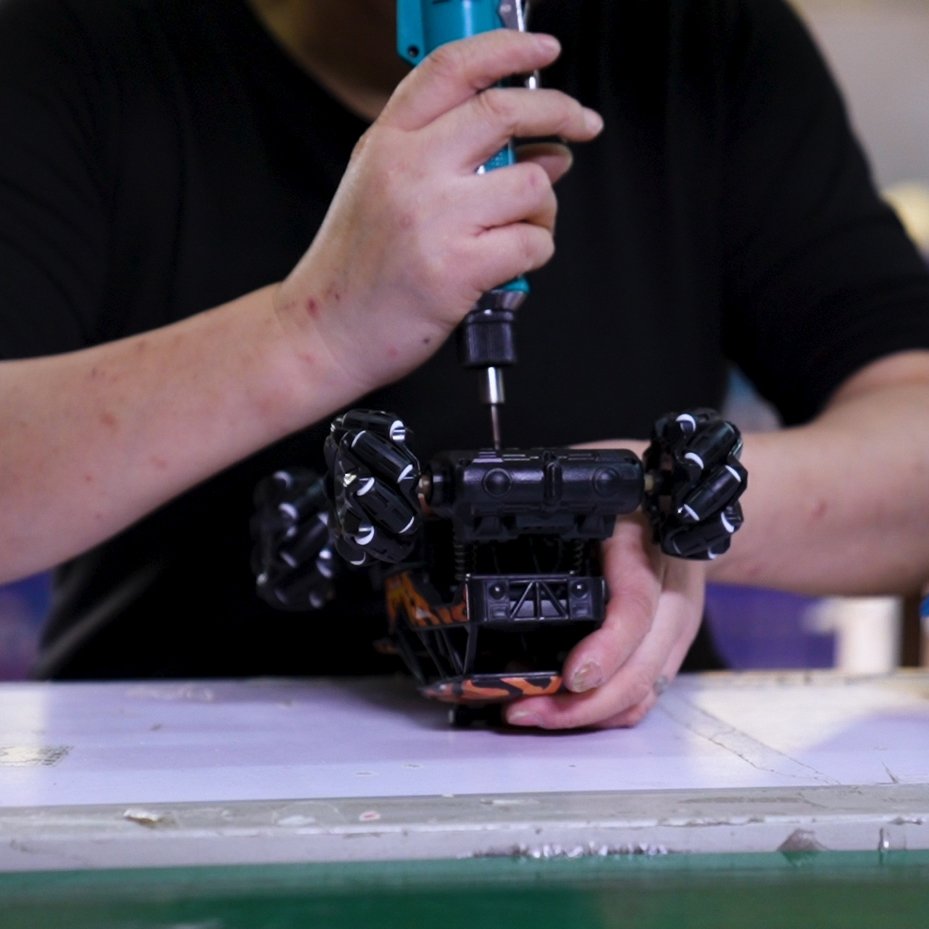 Toy packaging quality control inspection