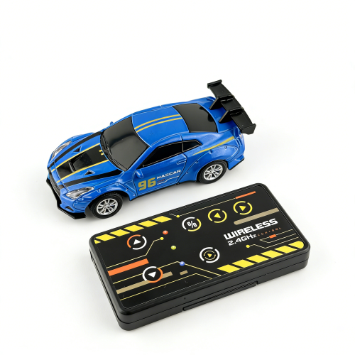 Nissan-GTR-Style-RC-Racer-Blue-Gold-Stripe